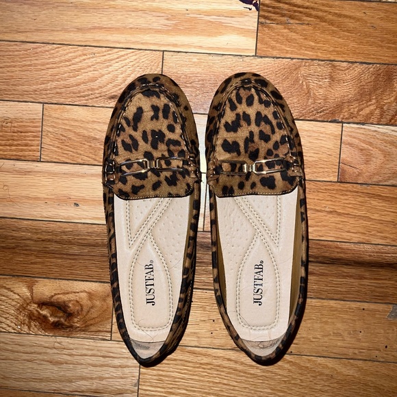 Leopard print flats - Picture 1 of 4